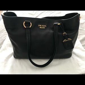 Prada Vitello Daino Black Expandable Leather Tote